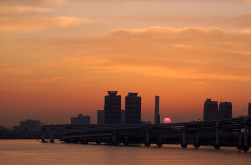 In-odaiba in Sunrise Color Palettes