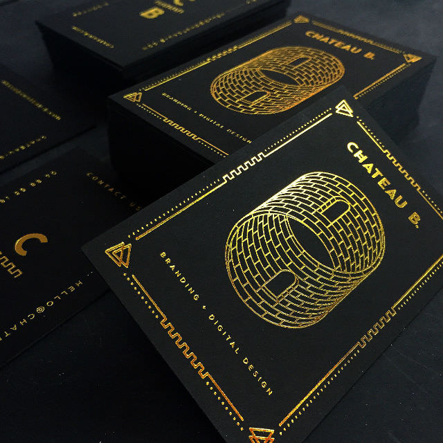 businesscards-chateax-gold-foil-black-cards-w640