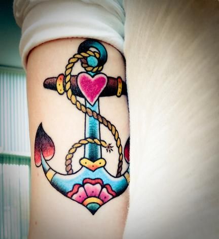 traditional american tattoo anchor tattoo