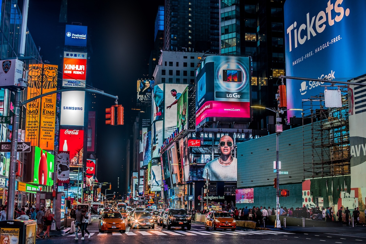 #Outdoor Marketing 101: Top Strategies, Tools, and More!